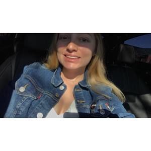 Meet your Posher, Danielle